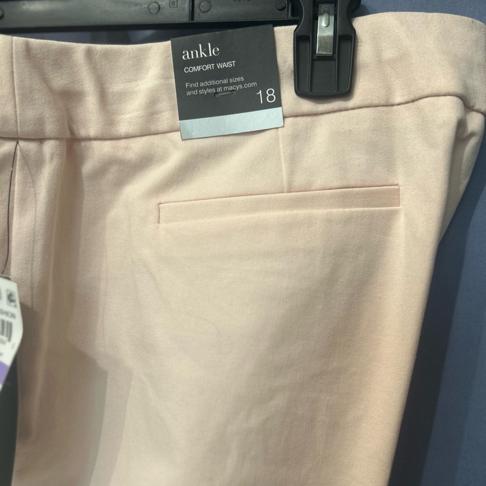 Alfani, ankle length pink pants.